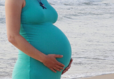 אישה בהריון